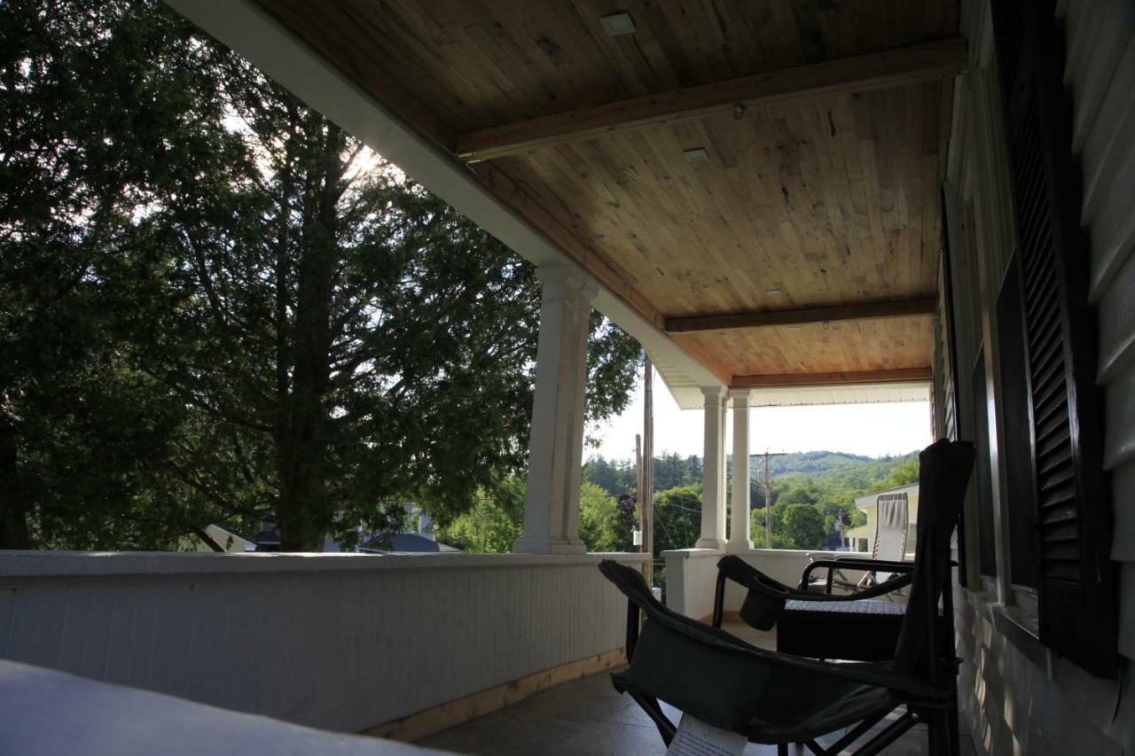 Charming Home Near Ski Areas Rumford Exterior photo